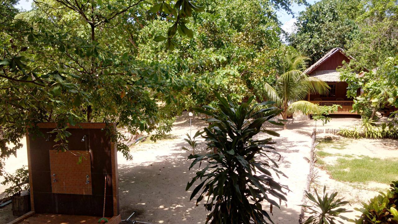 Jonaths Cottage Бунакен Екстериор снимка