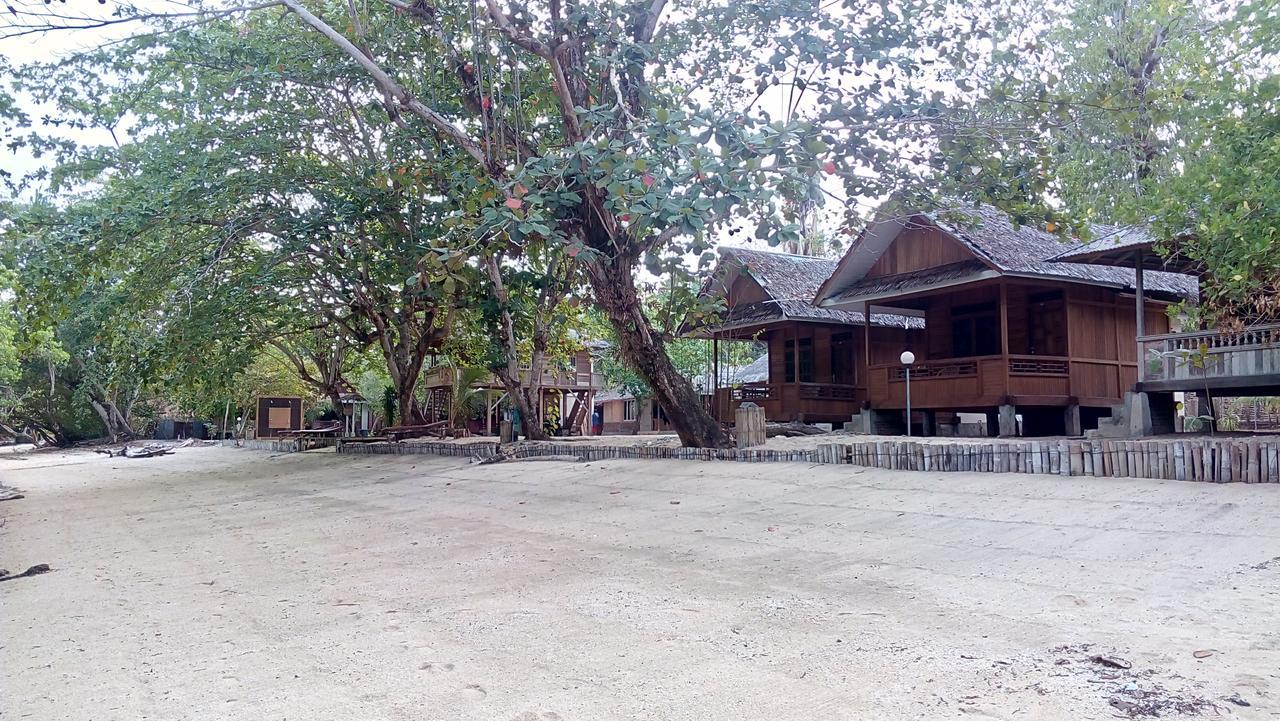 Jonaths Cottage Бунакен Екстериор снимка