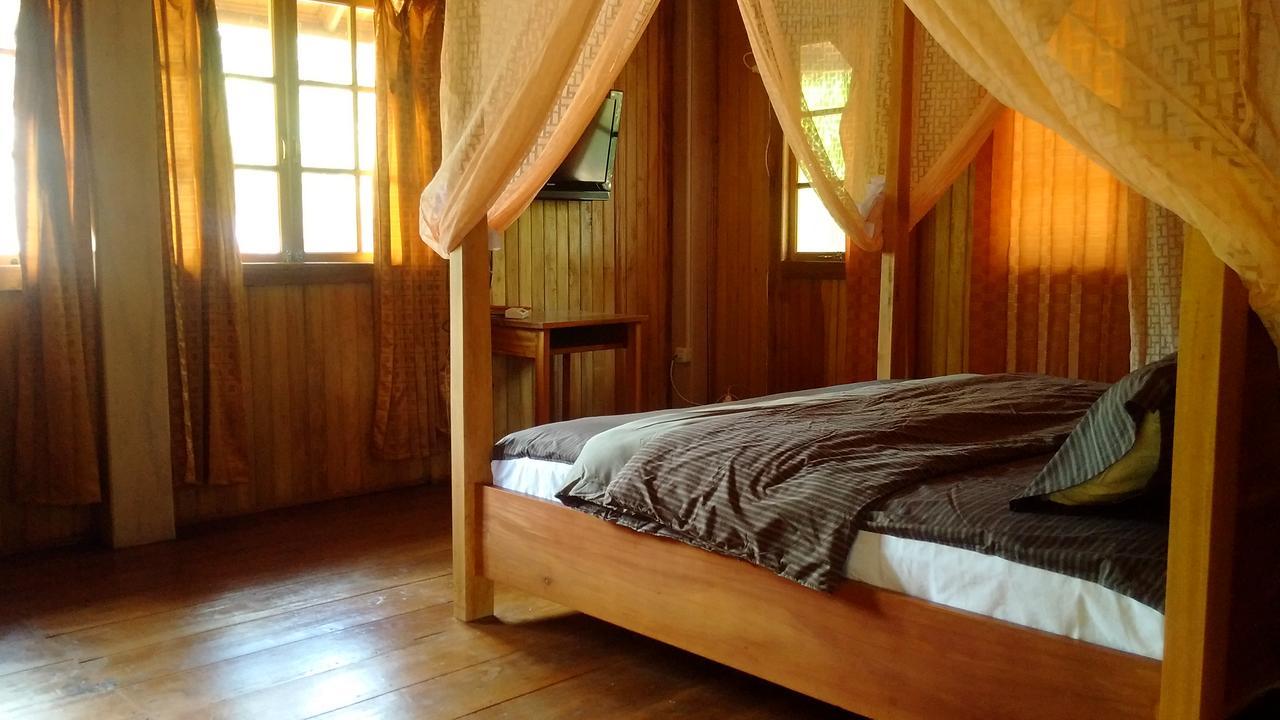 Jonaths Cottage Бунакен Екстериор снимка
